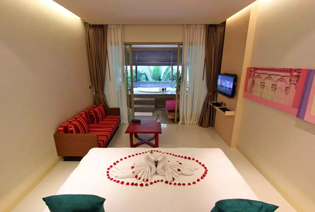 the_kee_resort_shabavizparvaz_18.jpg the_kee_resort_shabavizparvaz_18.jpg