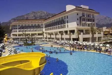 the_maxim_resort_kemer_shabavizparvaz_03.jpg