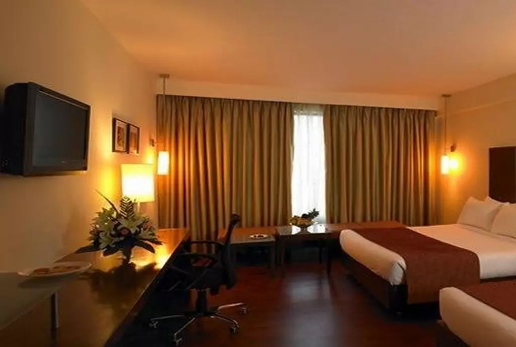 the_paradise_jaipur_shabavizparvaz_05.jpg