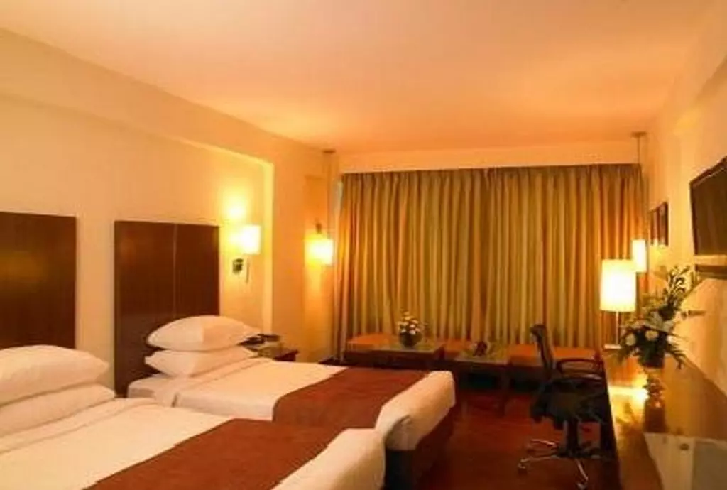 the_paradise_jaipur_shabavizparvaz_06.jpg