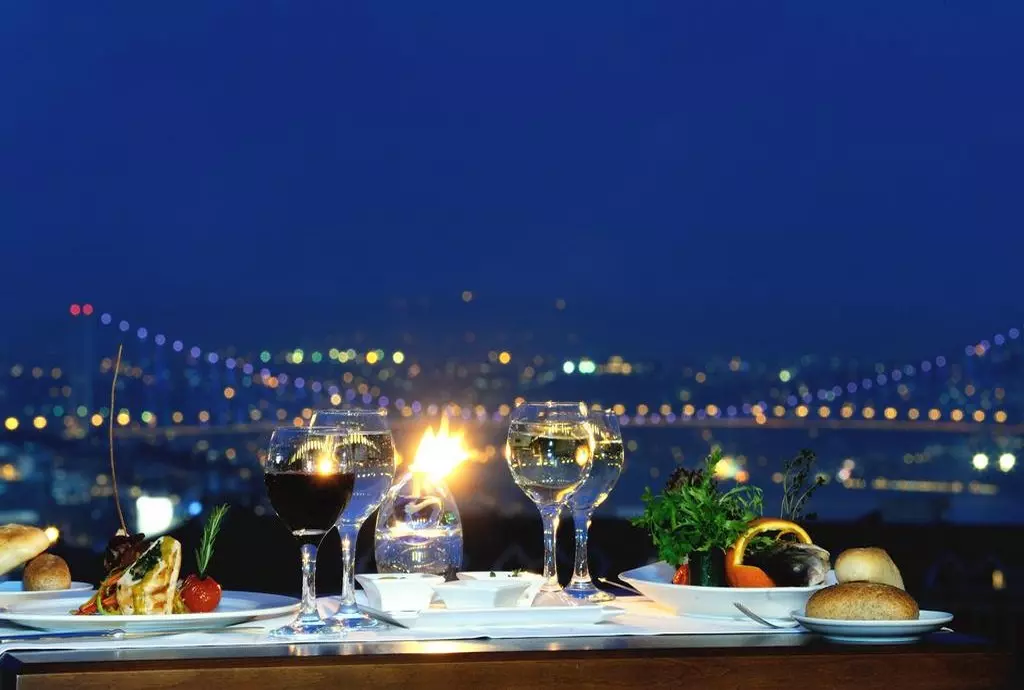 titanic_city_istanbul_shabavizparvaz_06.jpg