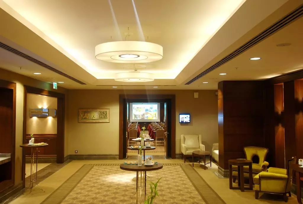 titanic_city_istanbul_shabavizparvaz_12.jpg