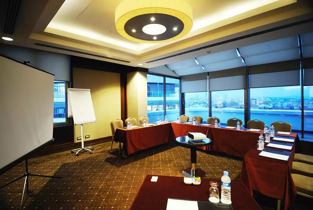 titanic_city_istanbul_shabavizparvaz_23.jpg