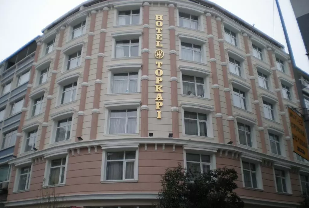topkapi_istanbul_shabavizparvaz_01.jpg