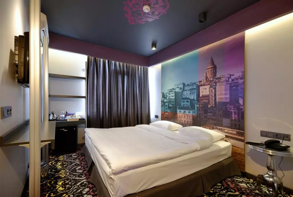 tulip_city_istanbul_shabavizparvaz_14.jpg