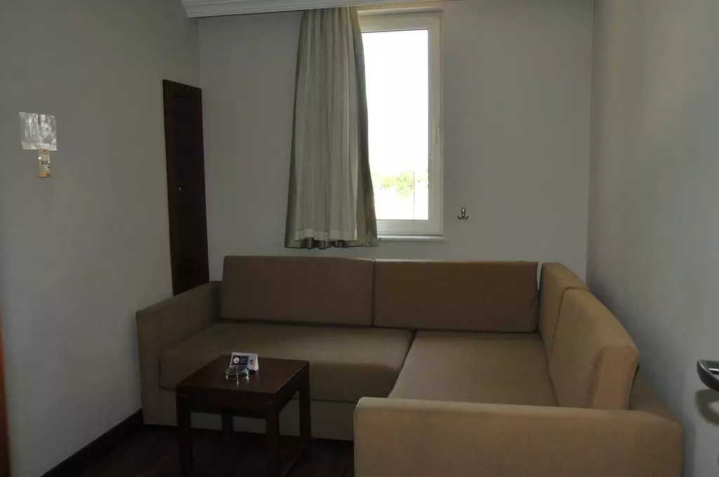 viking_star_antalya_shabavizparvaz_02.jpg