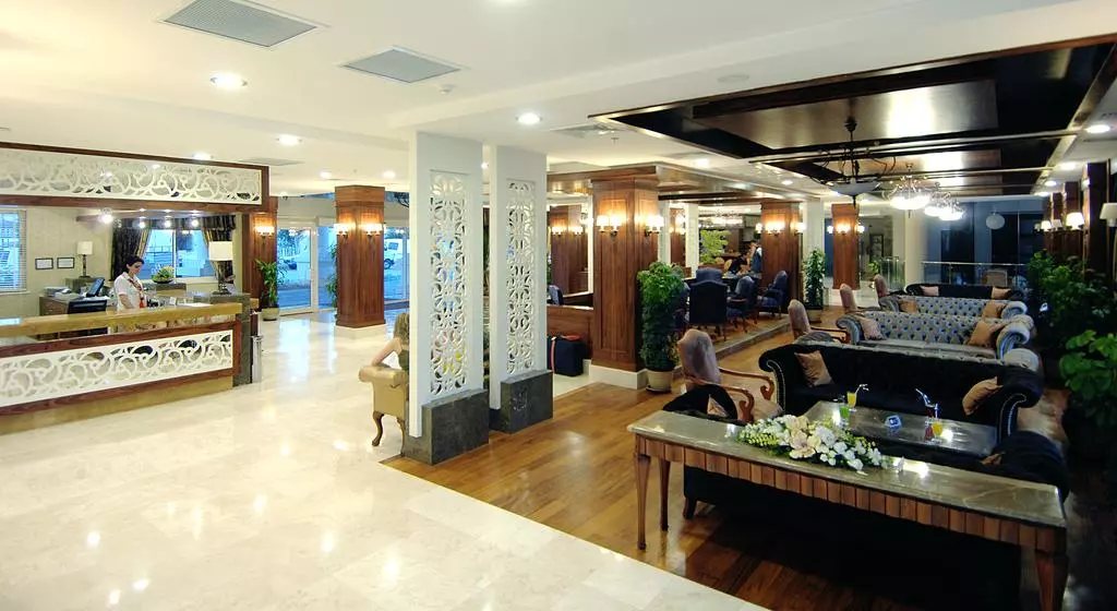 viking_star_antalya_shabavizparvaz_09.jpg