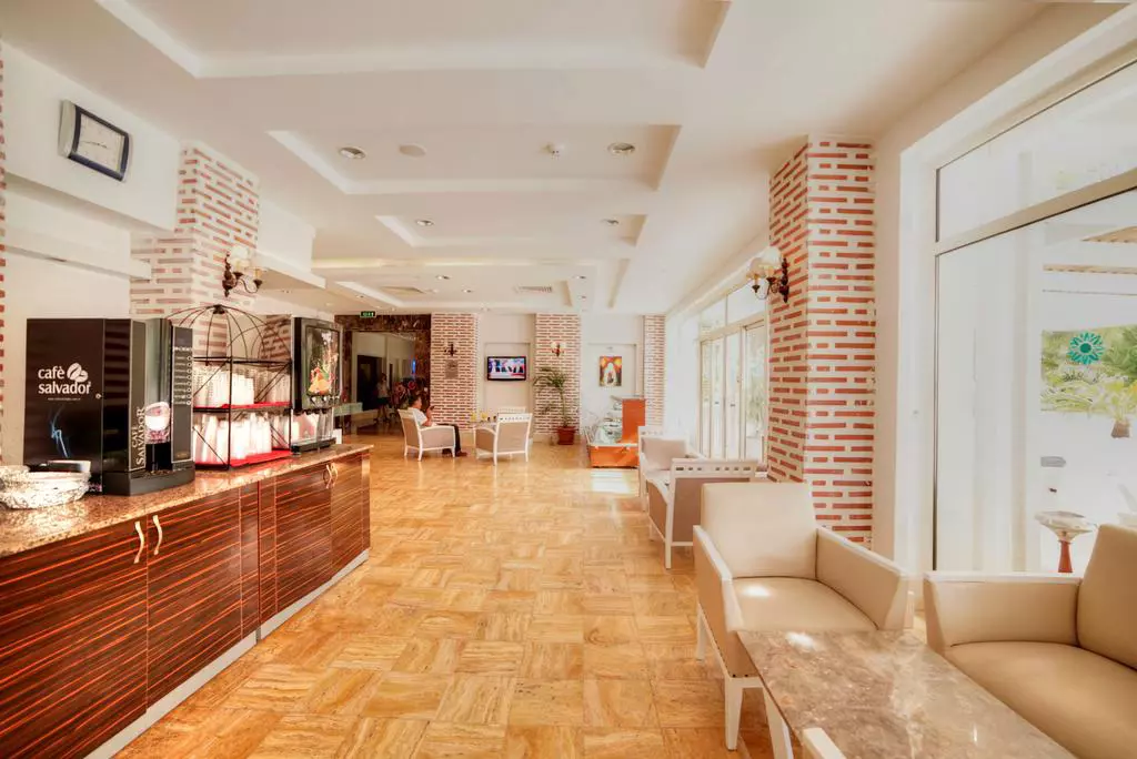 zena_resort_hotel_kemer_shabavizparvaz_14.jpg