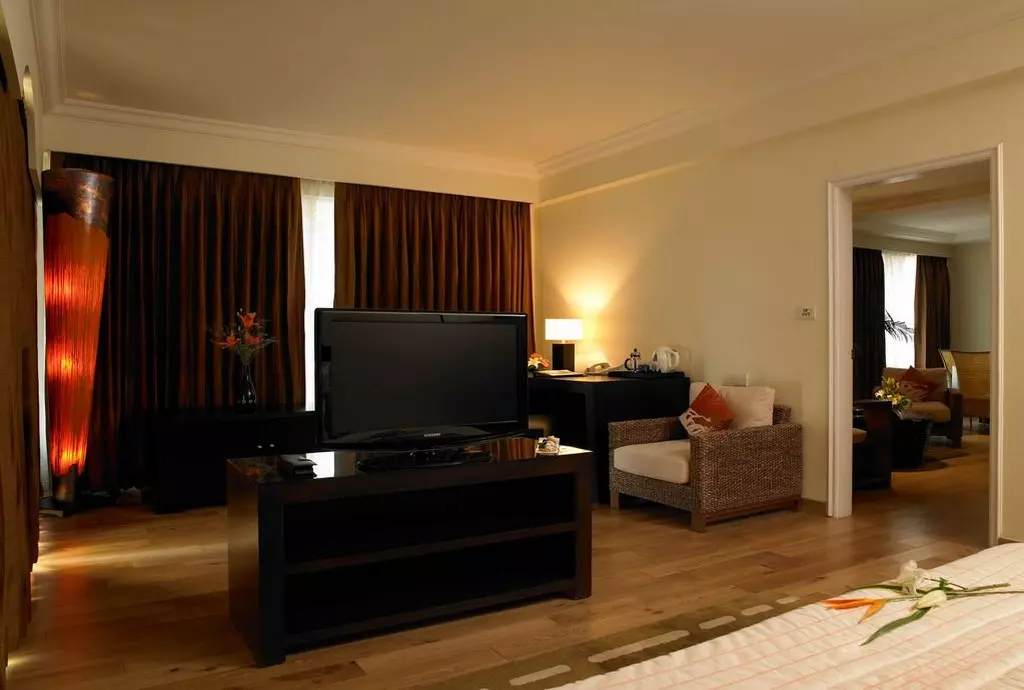 zuri_white_sand_goa_shabavizparvaz_18.jpg zuri_white_sand_goa_shabavizparvaz_18.jpg