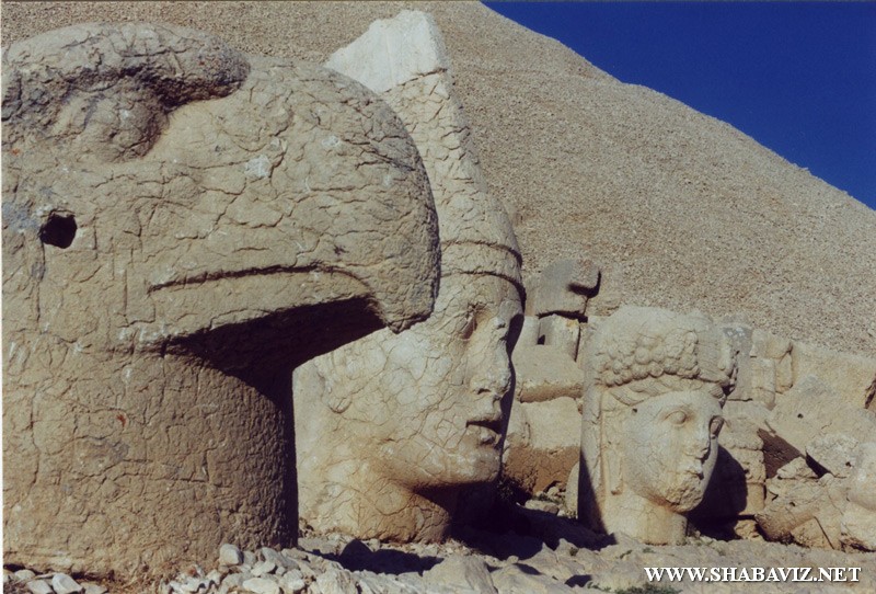 terrassa_oest_nemrut_dagi terrassa_oest_nemrut_dagi